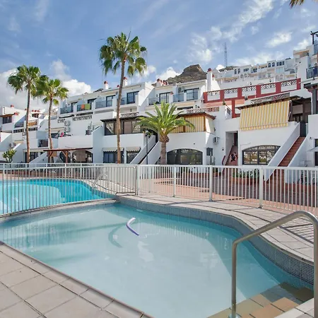 Апартаменты Daniel House *